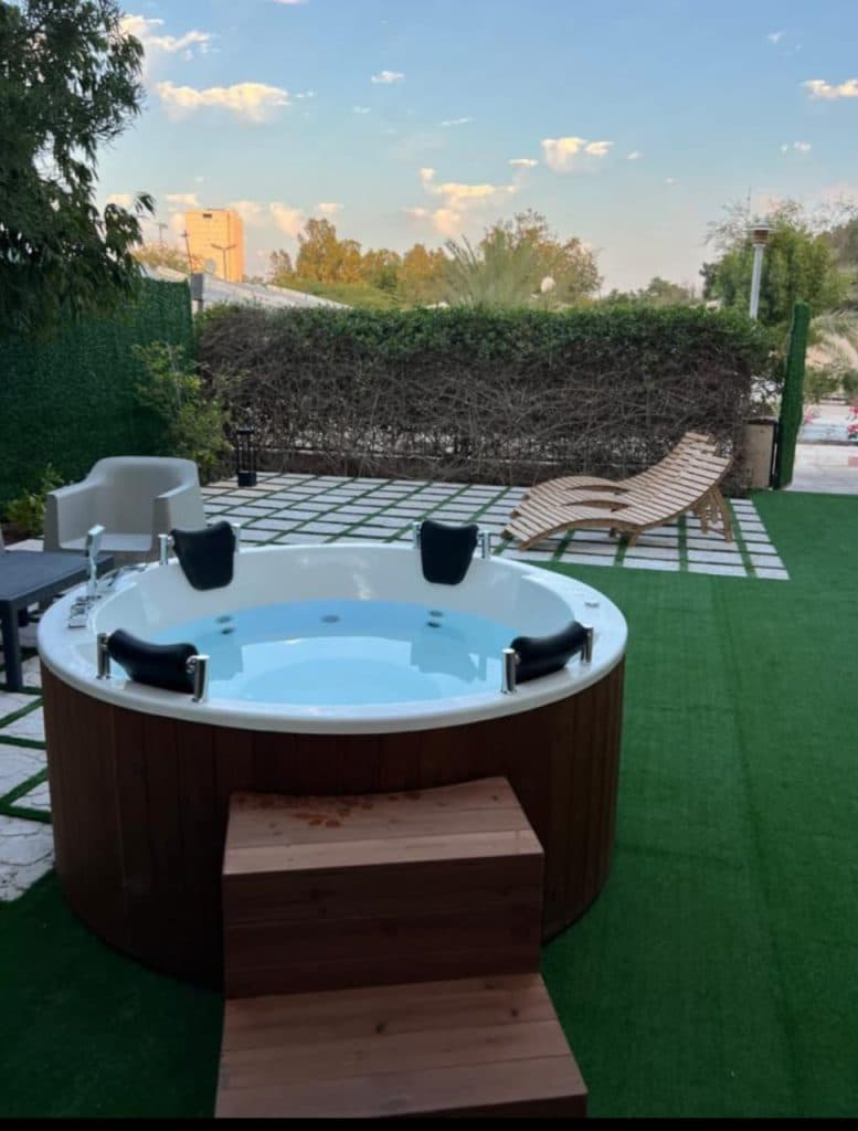 پخش و فروش وان و جکوزی موج وان Langri در قشم