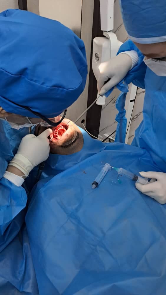 مرکز تخصصی ایمپلنت دندان دکتر مصطفی آلام تهرانپارس تهران