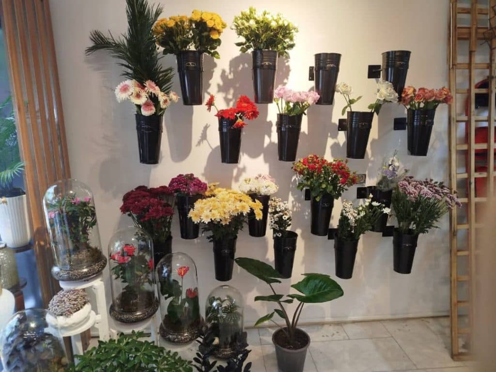 گلفروشی رز جاودان در بلوار فلسطین مشهد