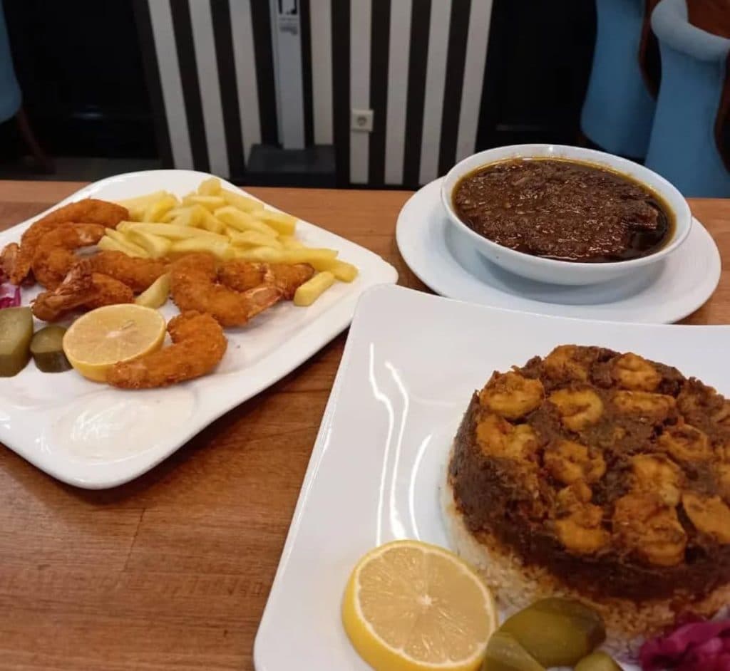 رستوران هواری در شهرک صدف کیش