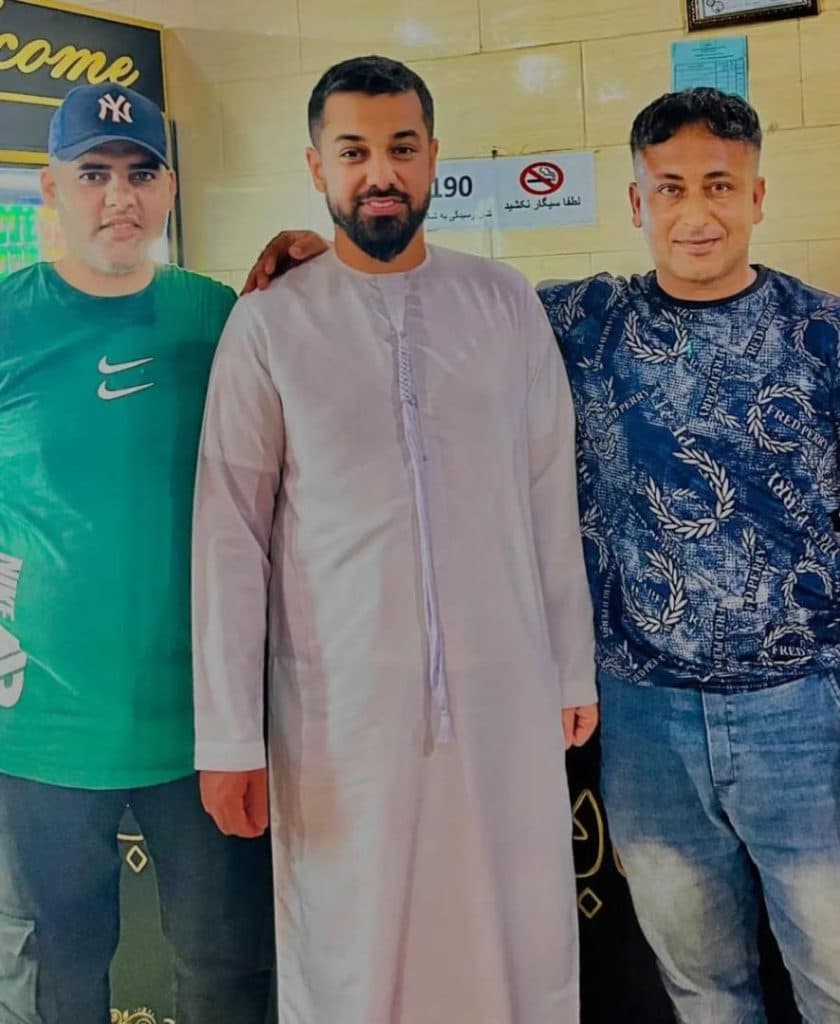 کبابی دلچسب درگور بندر خمیر