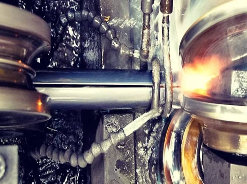 تولید کننده لوله فولادی برق کلان فولاد در اصفهان