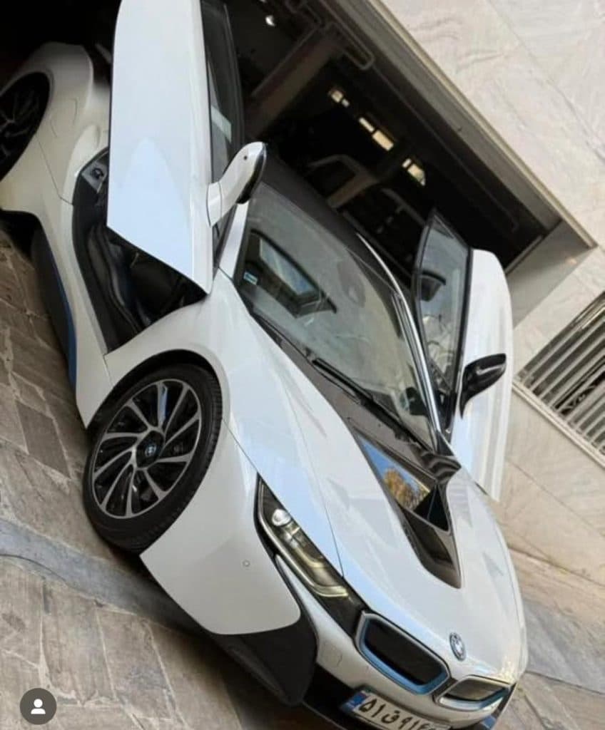 اجاره خودرو لوکس لاکچری رنت در منطقه 1 تهران