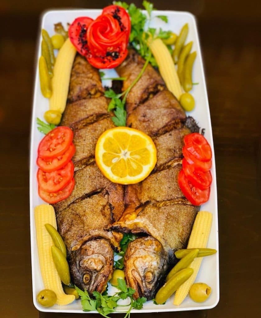 رستوران مهستان در میدان حافظ شهریار