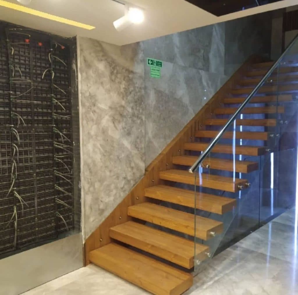 صنایع چوب افرا موسوی زاهد در اصفهان