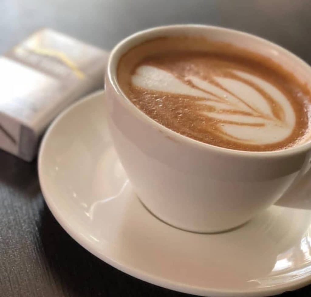 کافه رستوران ناب کلاب در زیتون کارمندی اهواز