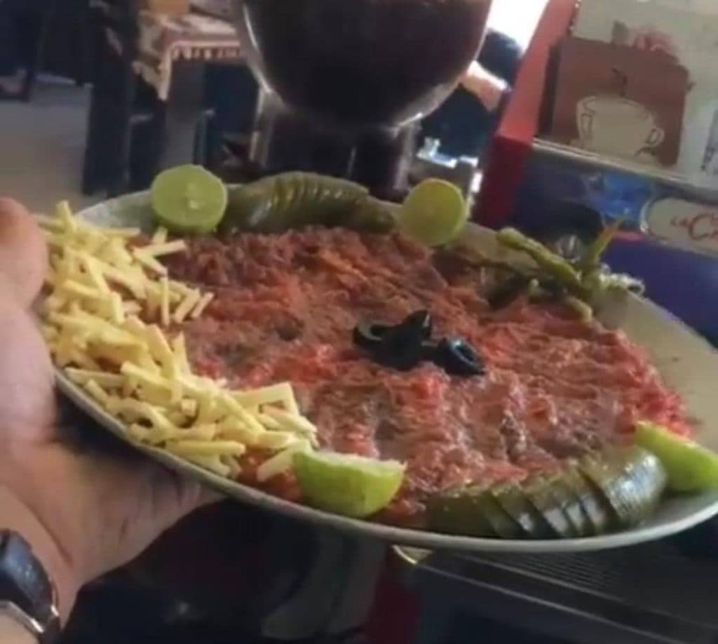 کافه رستوران ناب کلاب در زیتون کارمندی اهواز