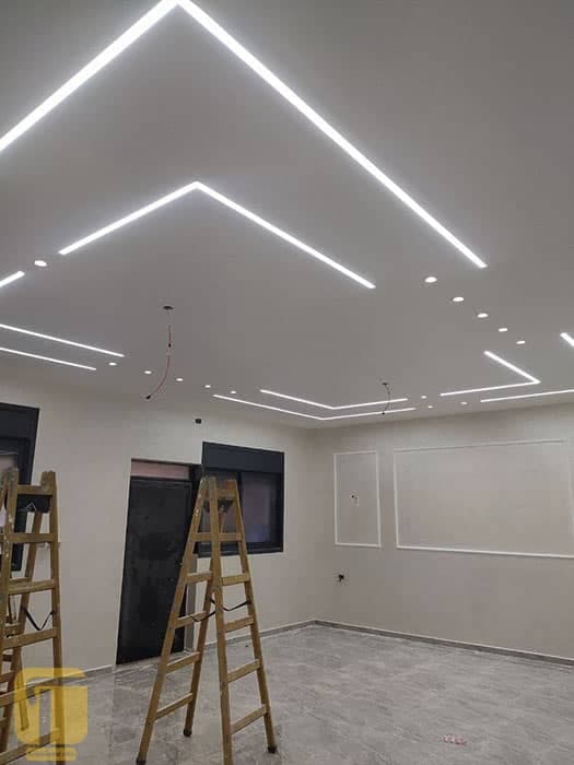 نقاشی ساختمان گل زاده در شمال تهران