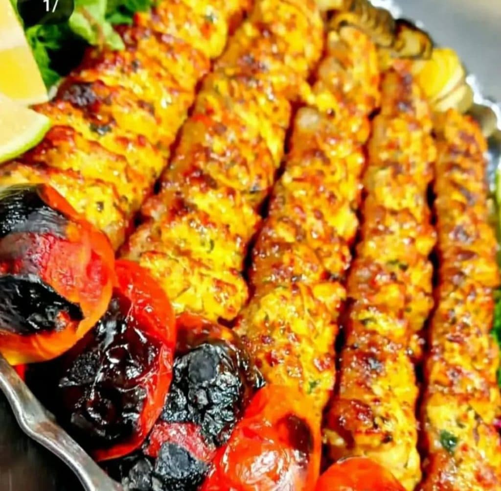 باغ رستوران تخت جمشید در دهاقان