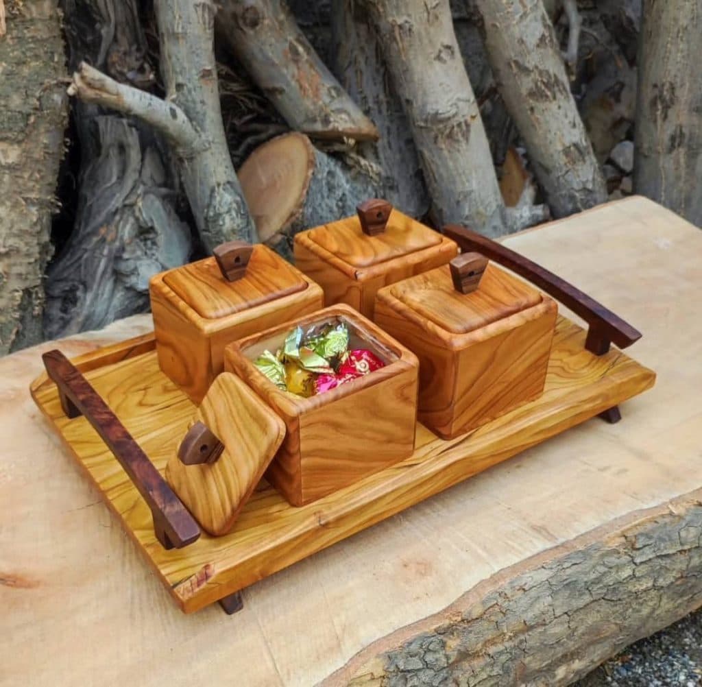 تولید و فروش صنایع دستی چوبی بهرام وود در پیرانشهر