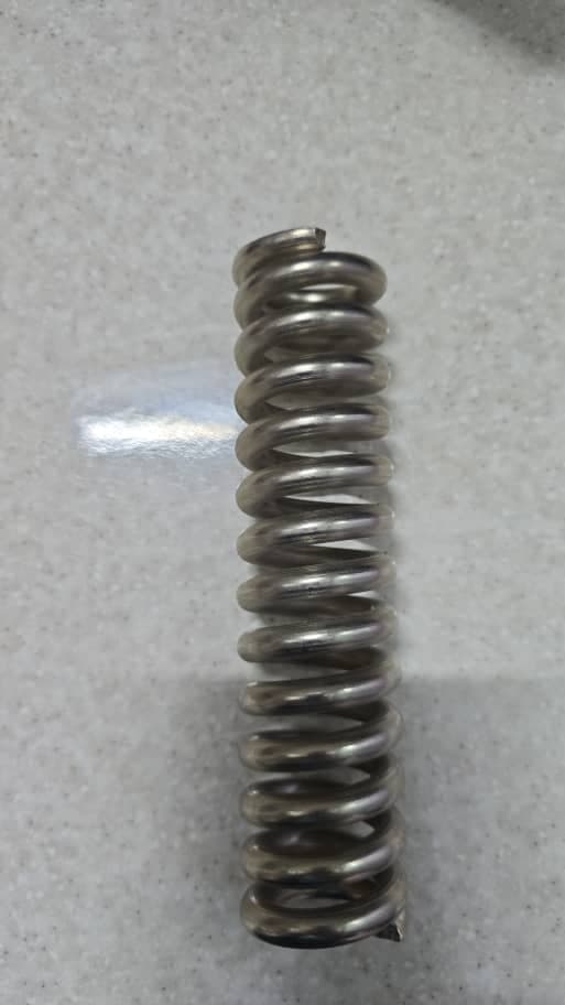 تولید فروش فنر صنعتی آژند فنر پارتاک پاسارگاد اصفهان