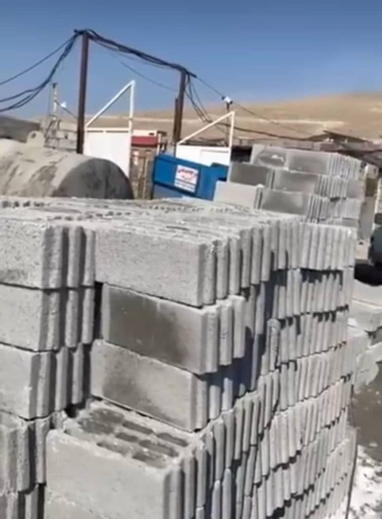 تولید تیرچه صنعتی و بلوک آذر فولاد در تبریز