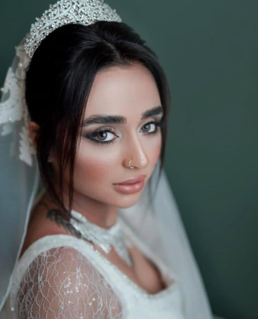 سالن زیبایی ریحانه باروت کوب در بلوار سجاد مشهد