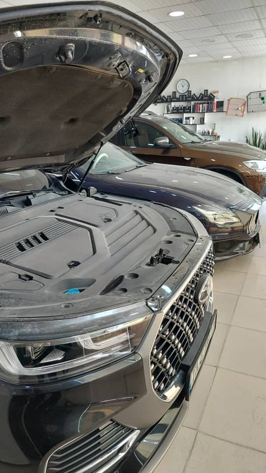 تعمیرگاه فنی مهندسی خودرو وارداتی رضایی در اهواز