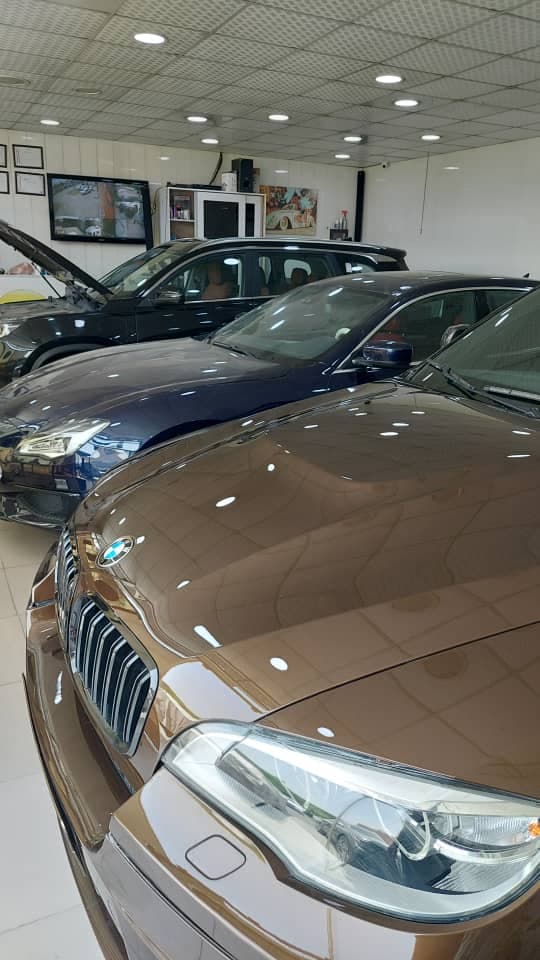 تعمیرگاه فنی مهندسی خودرو وارداتی رضایی در اهواز