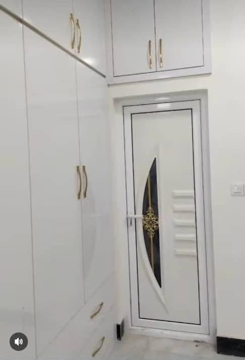 کارگاه تولید درب و پنجره upvc سامیار در ملایر