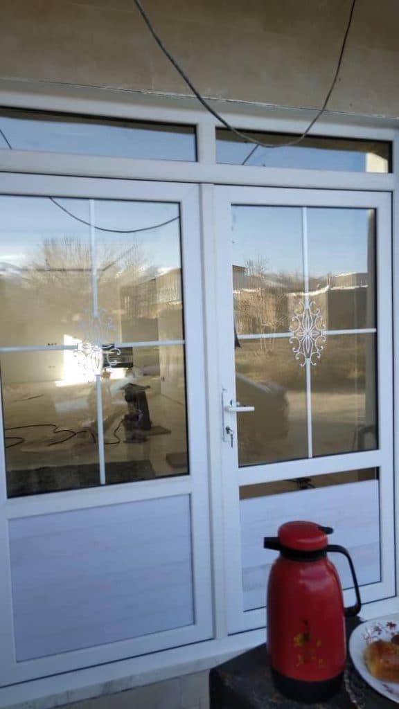 کارگاه تولید درب و پنجره upvc سامیار در ملایر