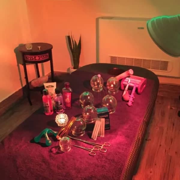 آموزش vip ماساژ محمد مقدم در فکوری مشهد