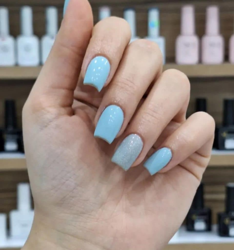 سالن زیبایی زهره عباسی در بلوار نصر غربی شیراز