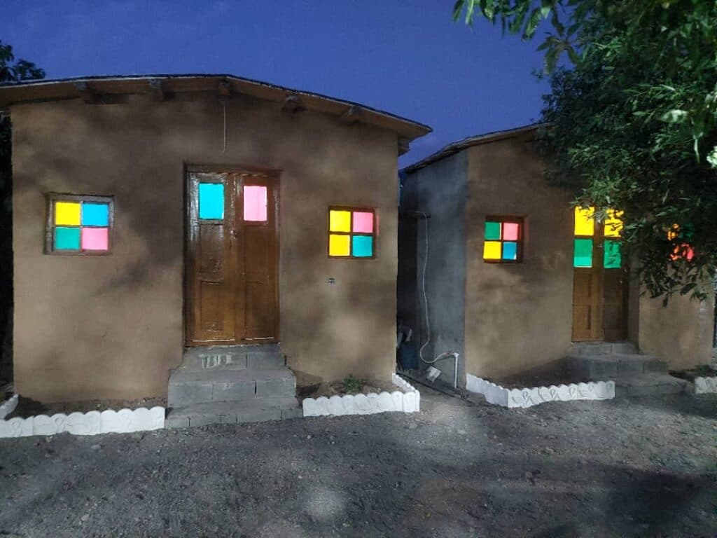 اقامتگاه بومگردی باغ شاه علی در بزنجان