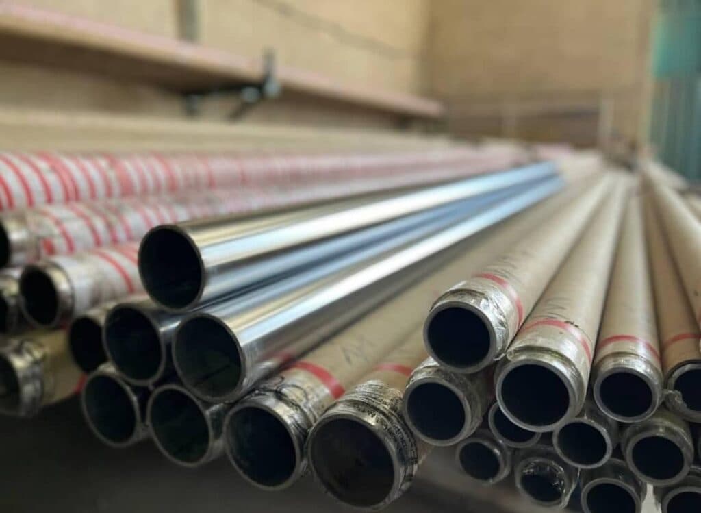 خرید و فروش لوله صنعتی و مانیسمان پناهی در اصفهان