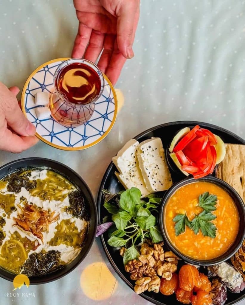 رستوران کوه نما در دربند تهران