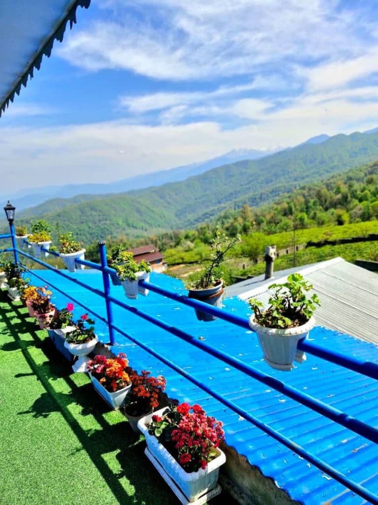 اقامتگاه یال منگ در تنکابن