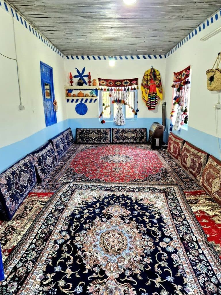 اقامتگاه یال منگ در تنکابن