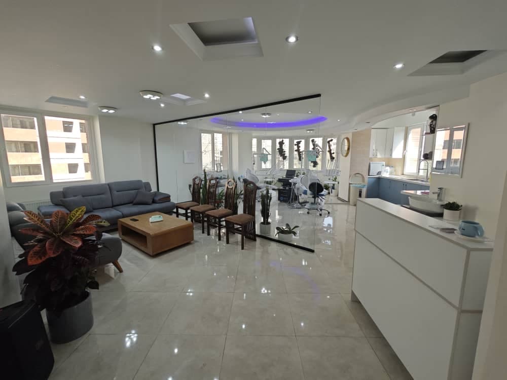 کلینیک دندانپزشکی دیجیتال دکتر آرش کوهفر در شهر ری