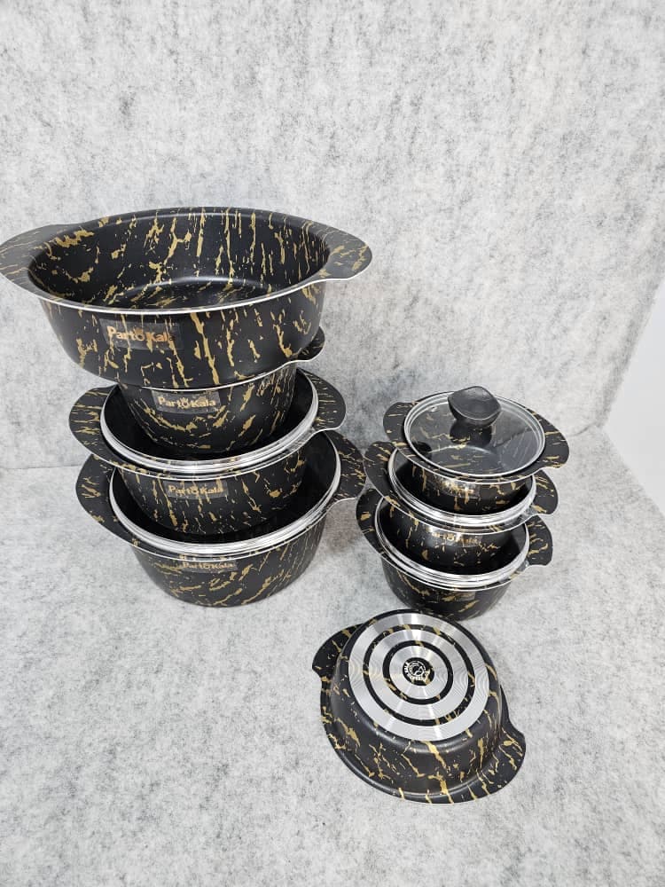 کارخانه تولید و فروش ظروف تفلون پرتوکالا زمردی در اراک