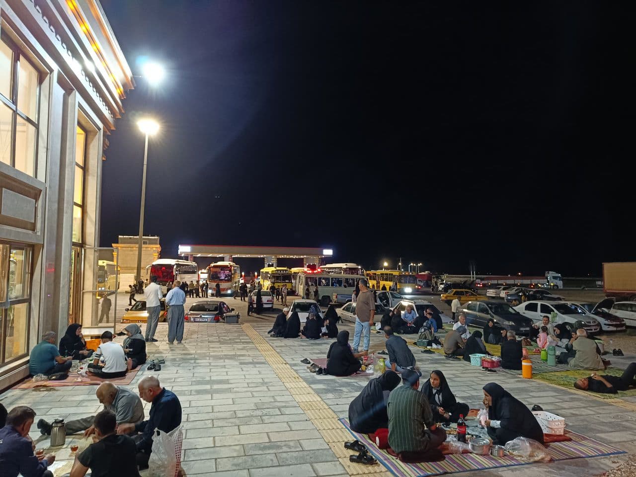 مجتمع خدمات رفاهی پارس در همدان