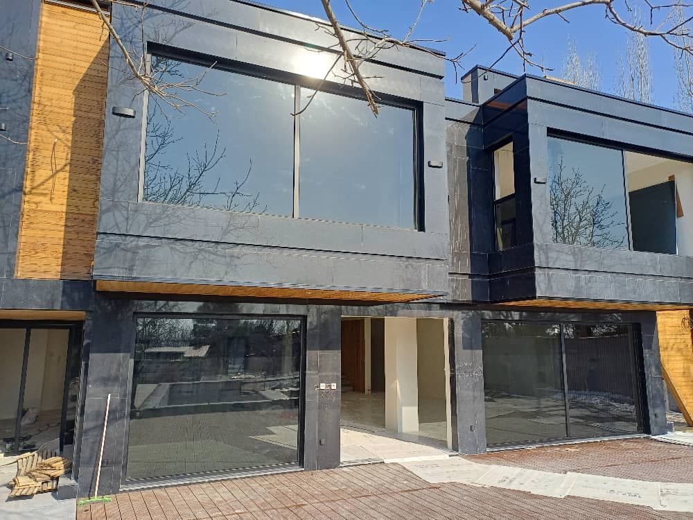 ساخت وتعویض درب و پنجره دوجداره upvc پرشین سازه در کرج