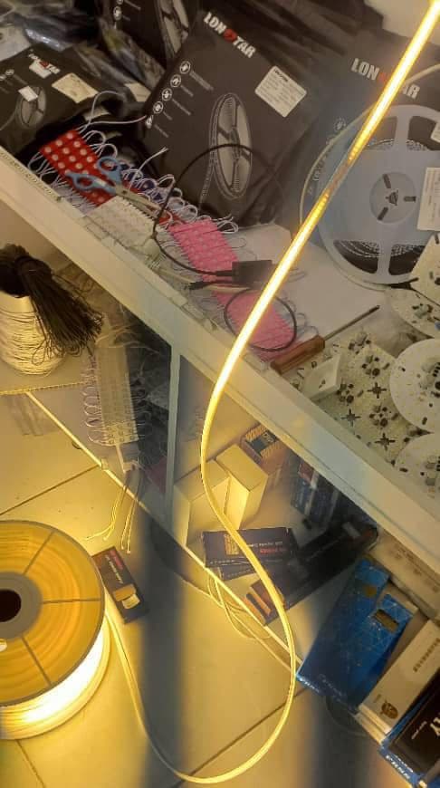 طراحی و اجرای نورپردازی نمای ساختمان و چراغ خطی جعفرپور در لار فارس