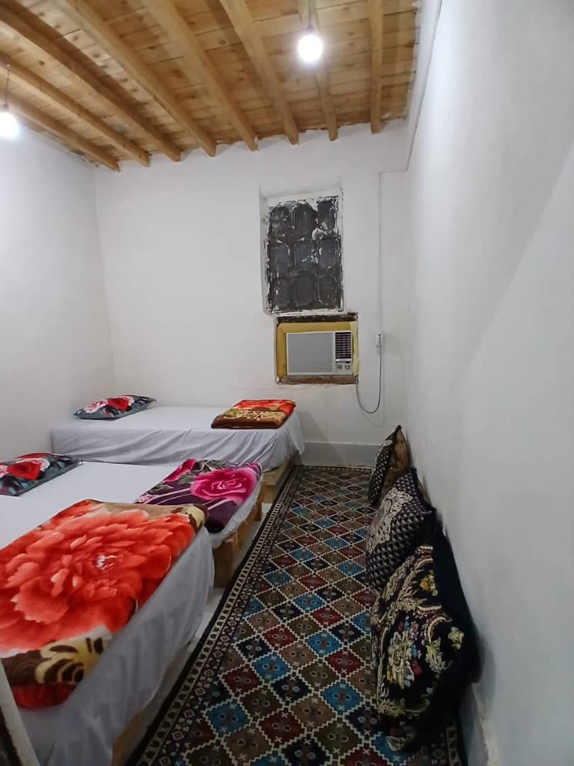 اقامتگاه بومگردی الهه نمک در جزیره هرمز