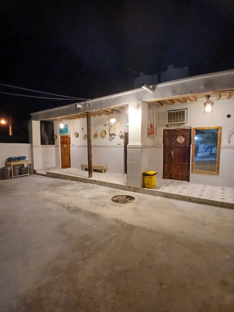 اقامتگاه بومگردی الهه نمک در جزیره هرمز