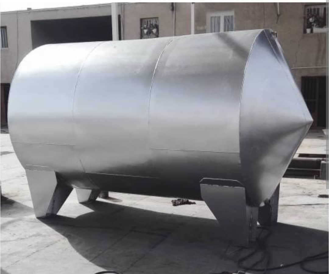 تانکر سازی پلاستیکی و فلزی میرلو در زنجان