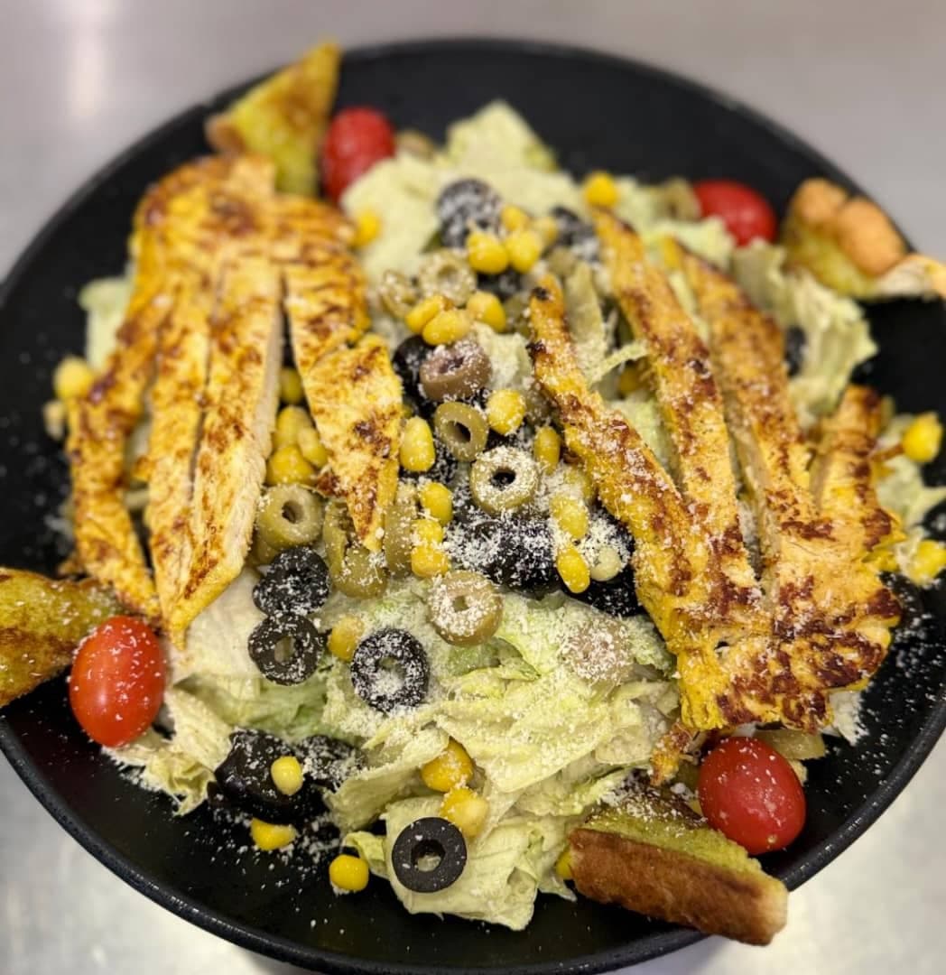 رستوران کارن در همدان