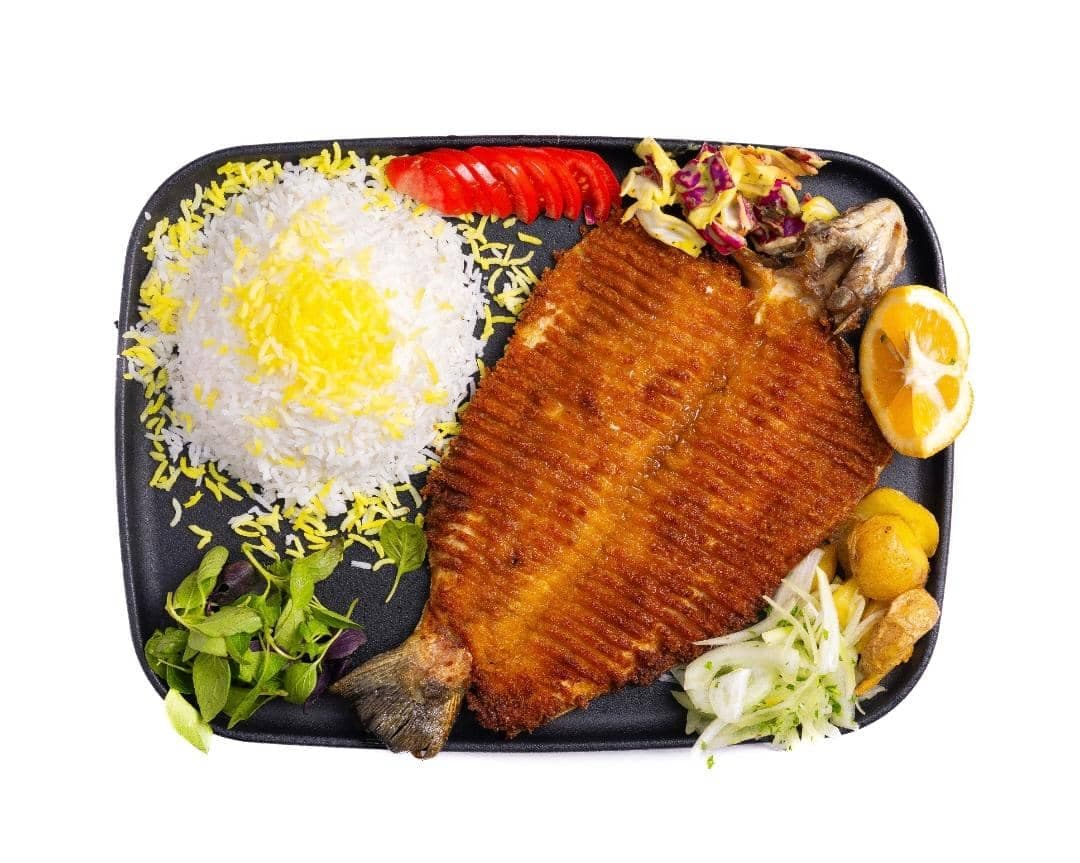 رستوران کارن در همدان