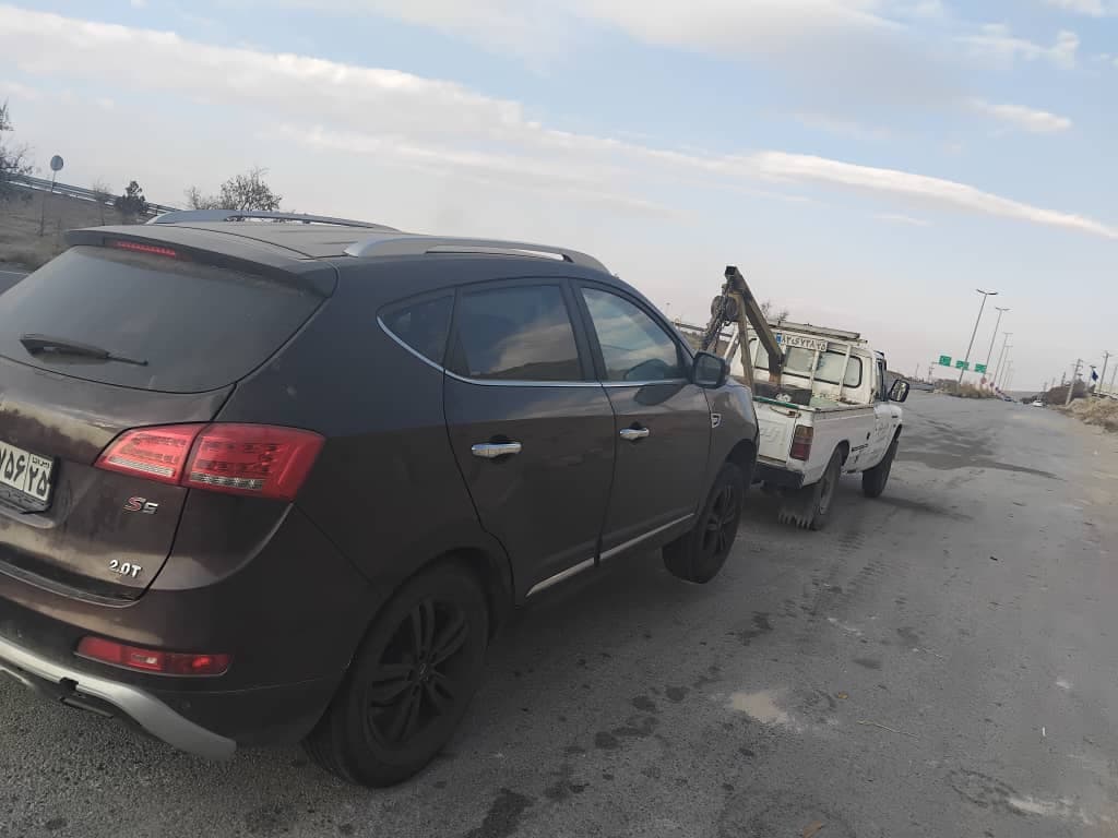 امداد خودرو و یدک کش و خودروبر پاشاپور در آذرشهر