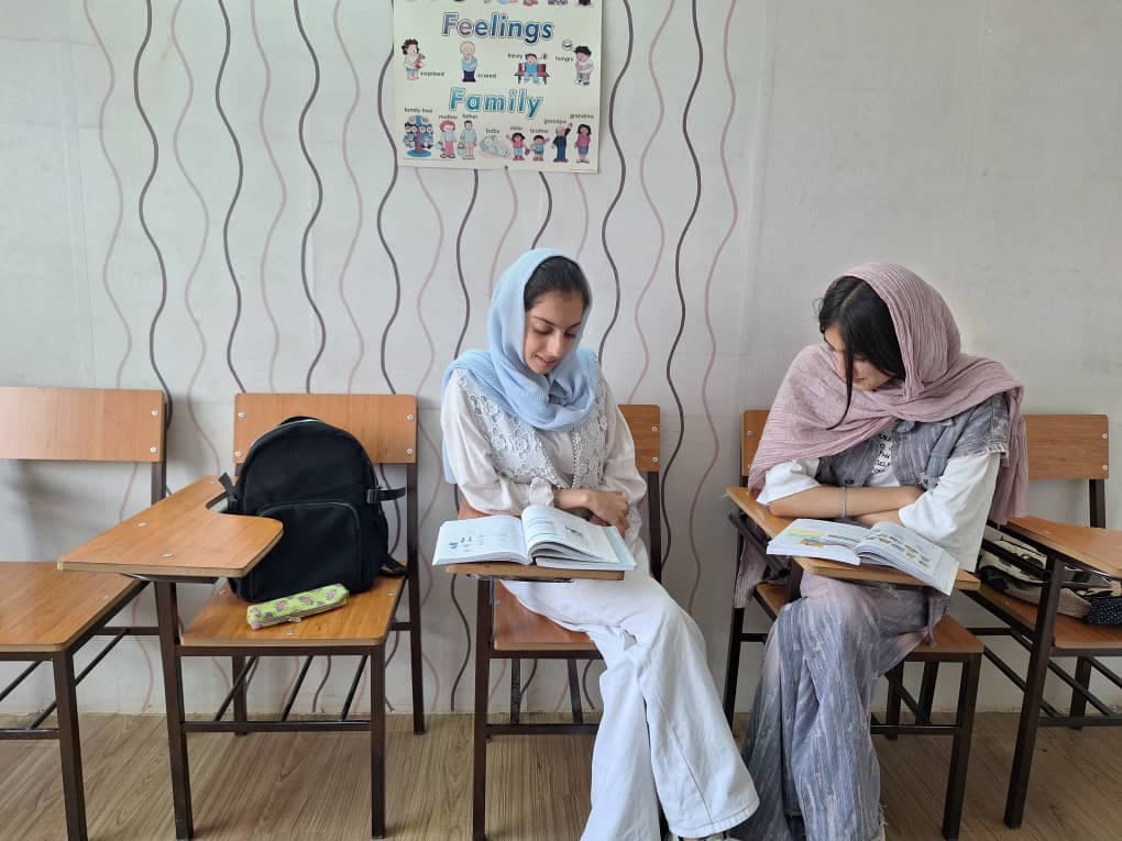 آموزشگاه زبان ملل دکتر کاویانی در بابل