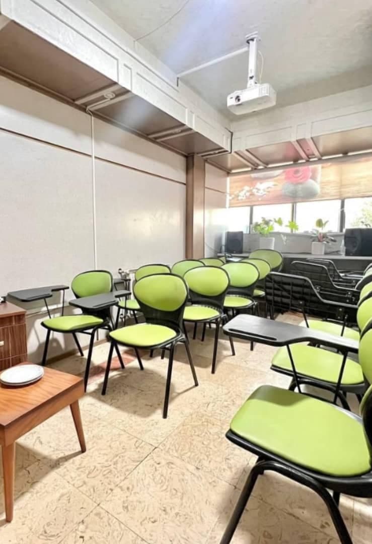 آموزشگاه فنی و حرفه ای ماساژ لیدا رحیمی در اکباتان تهران