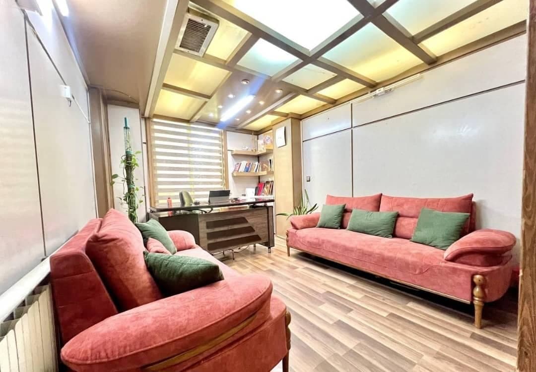 آموزشگاه فنی و حرفه ای ماساژ لیدا رحیمی در اکباتان تهران