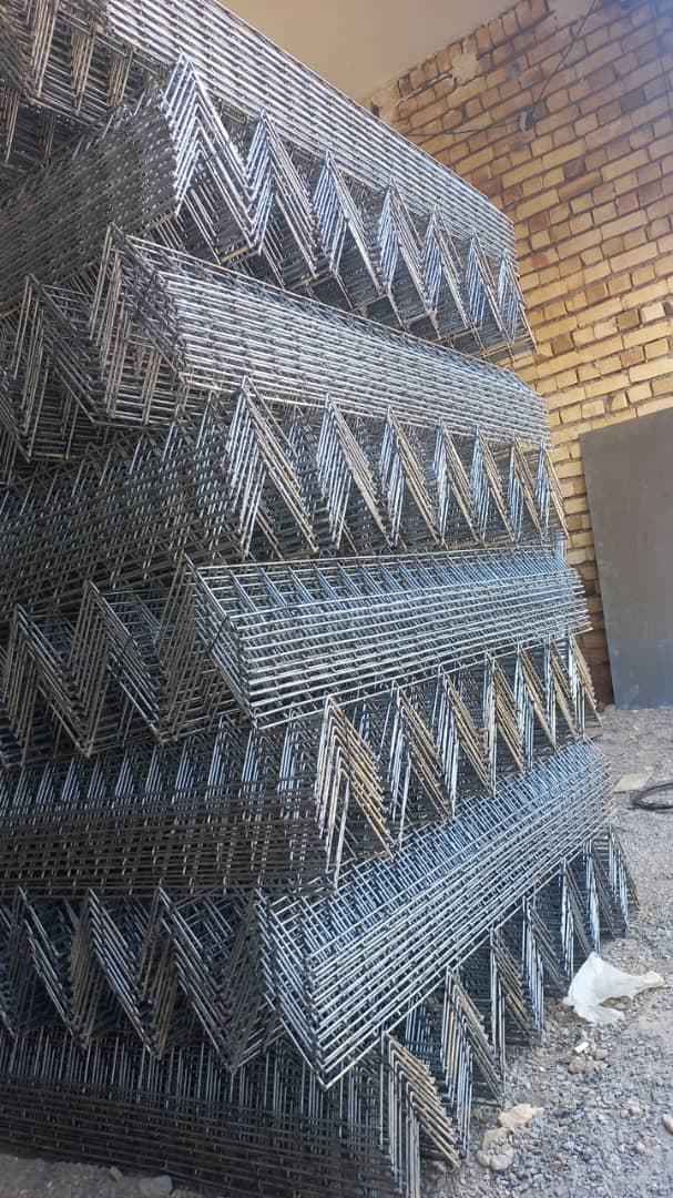 تولید و فروش تجهیزات مرغداری انبوه طیور در آبگرم