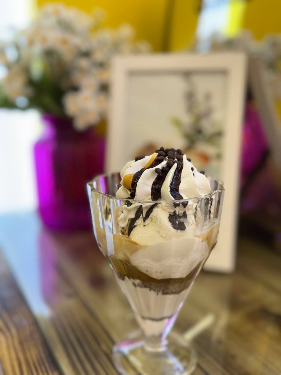 آبمیوه بستنی رشتی مشتی در رشت