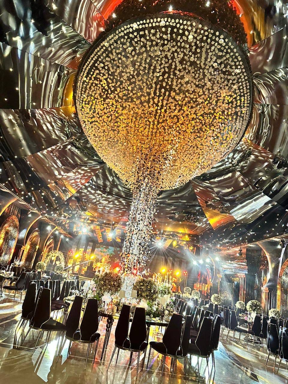 باغ تالار و عمارت خوشبختی  گرمدره