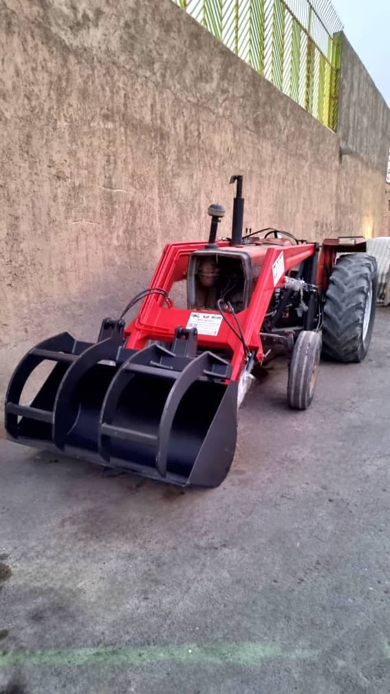 تولید بیل تراکتور گروه صنعتی زاینده رود به مدیریت روحانی در اصفهان