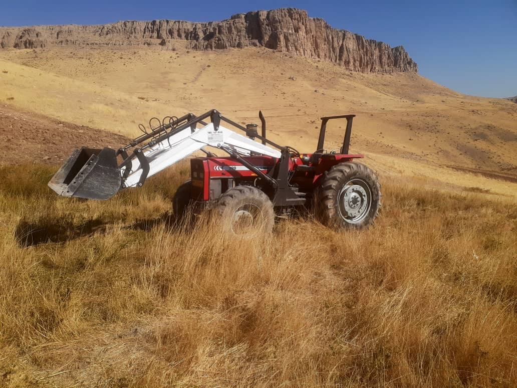 تولید بیل تراکتور گروه صنعتی زاینده رود به مدیریت روحانی در اصفهان