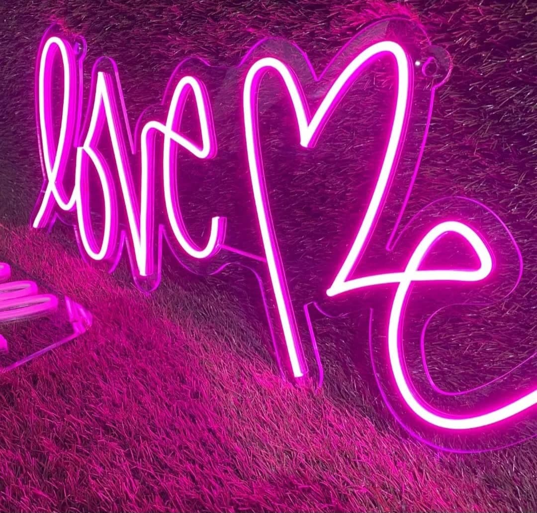 تابلو سازی نئون آمل در آمل