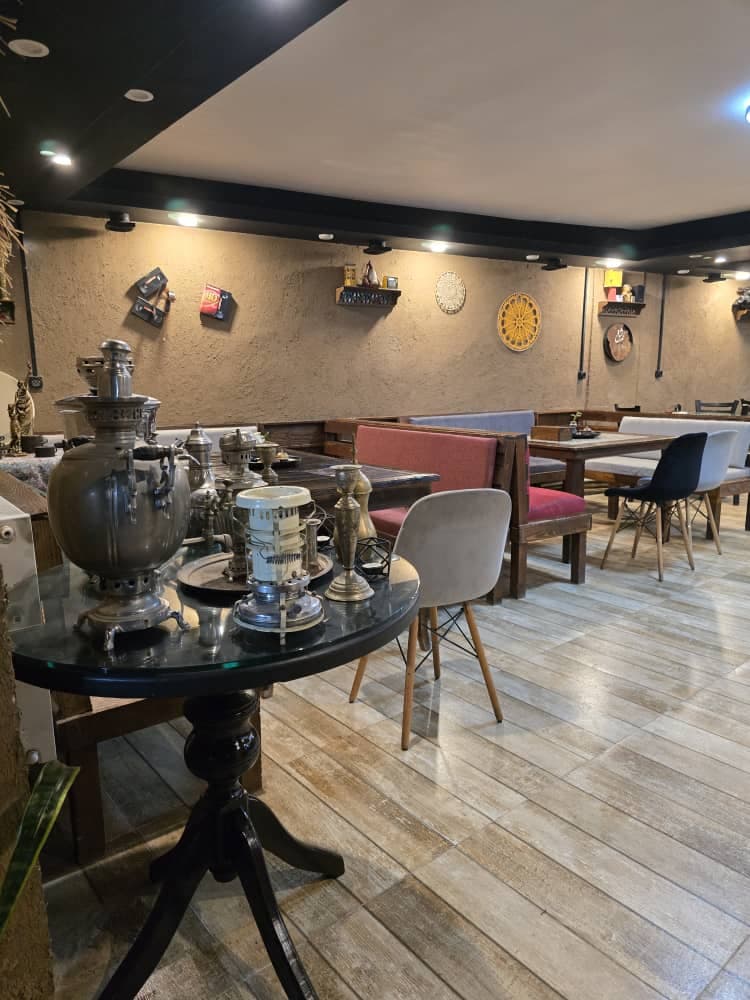 کافه رستوران حاجی زرگرباشی در رشت