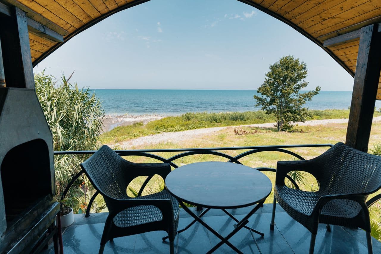 متل ساحلی آکوامارین در رامسر